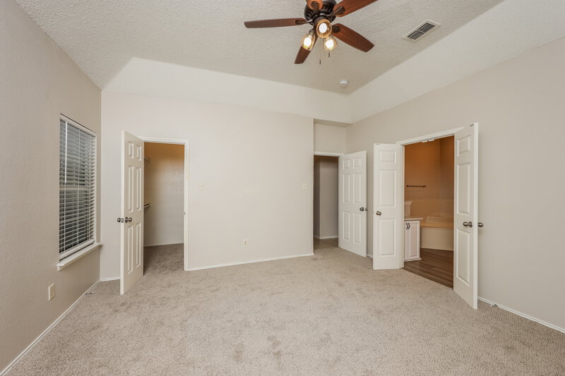 2,415/Mo, 1145 Devonshire Dr Desoto, TX 75115 Main Bedroom View 2