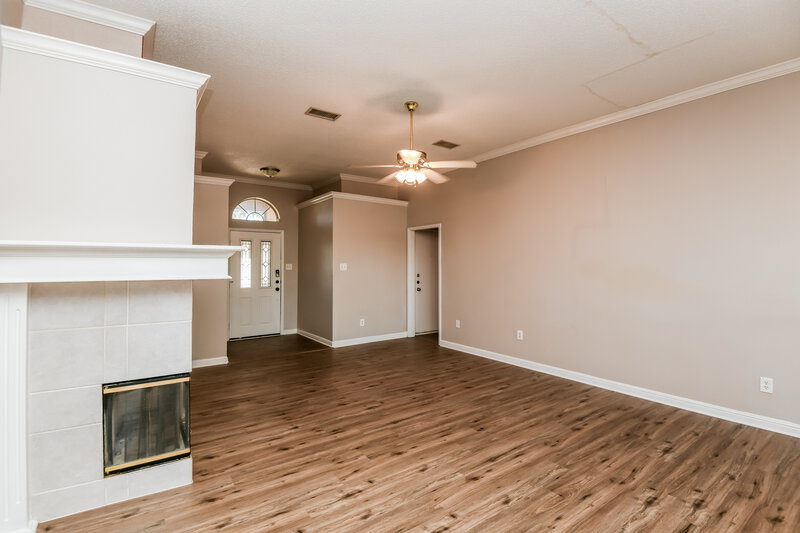 2,155/Mo, 520 Meadowcrest Dr Burleson, TX 76028 Dining Room View