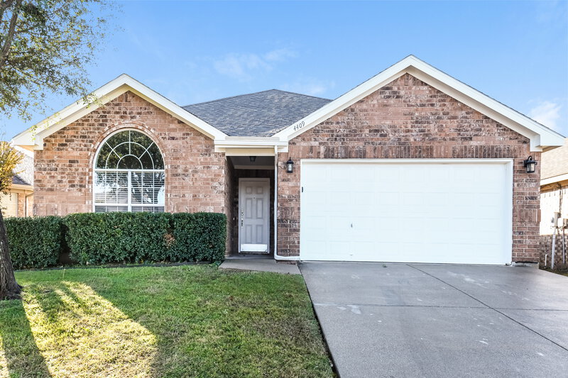 2,380/Mo, 4409 Rockmill Trl Fort Worth, TX 76179 External View