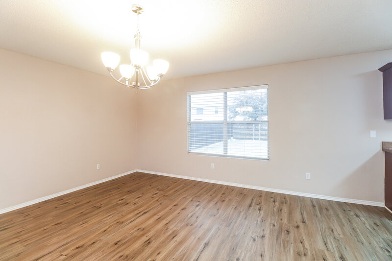 2,455/Mo, 317 Blairwood Dr Fort Worth, TX 76134 Dining Room View
