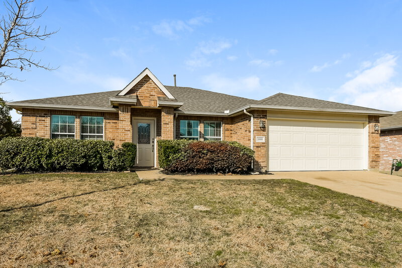 2,040/Mo, 2000 Medina Dr Forney, TX 75126 External View
