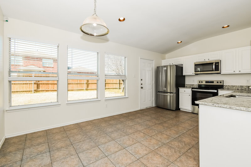 2,040/Mo, 2000 Medina Dr Forney, TX 75126 Breakfast Nook View
