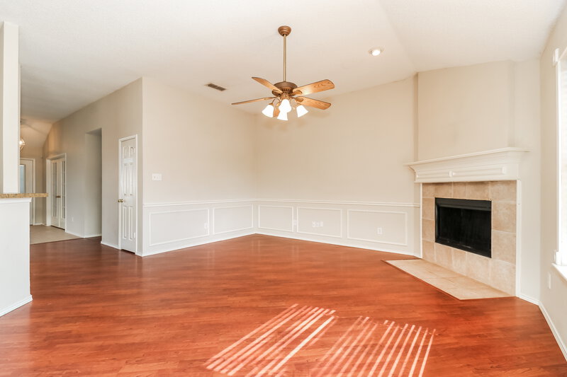 0/Mo, 3977 Miami Springs Dr Fort Worth, TX 76123 Family Room View 2