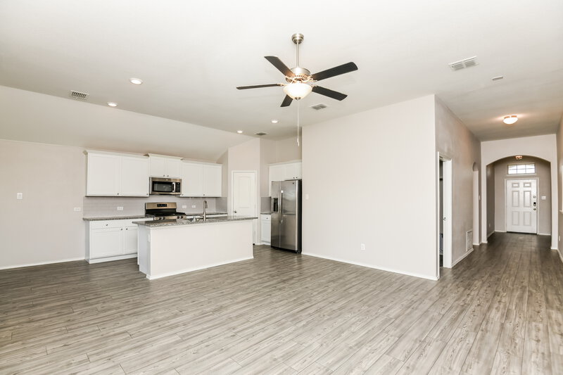 2,095/Mo, 14480 Cloudview Way Haslet, TX 76052 Living Room View 2