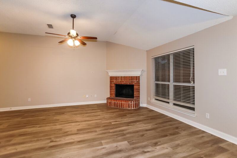 2,405/Mo, 629 Jamie Ln Mansfield, TX 76063 Living Room View