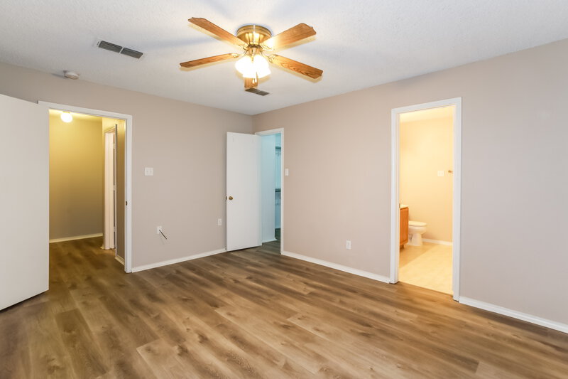 2,405/Mo, 629 Jamie Ln Mansfield, TX 76063 Main Bedroom View 2