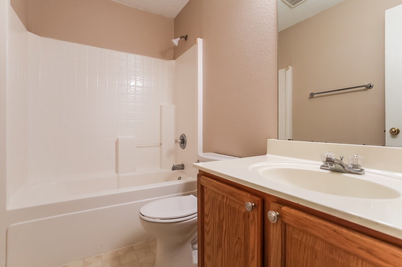 2,405/Mo, 629 Jamie Ln Mansfield, TX 76063 Bathroom View