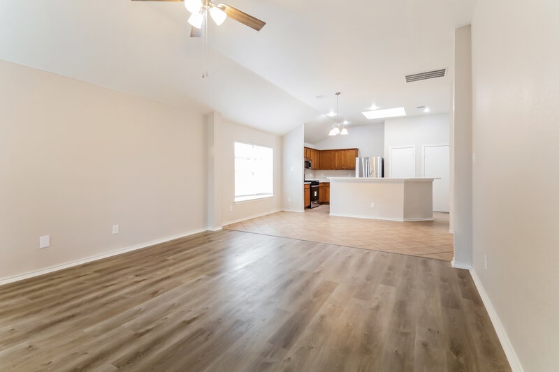 2,085/Mo, 509 Branch St Forney, TX 75126 Living Room View 2