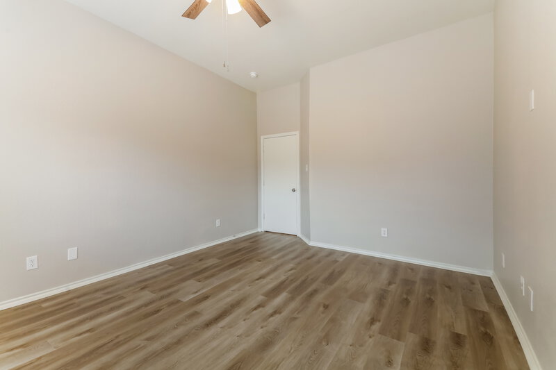 2,085/Mo, 509 Branch St Forney, TX 75126 Main Bedroom View 2