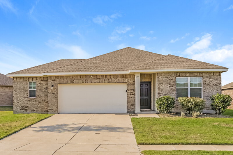 2,165/Mo, 332 Gypsum Ln Glenn Heights, TX 75154 External View