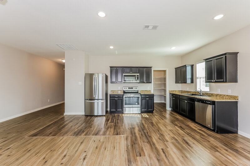 2,165/Mo, 332 Gypsum Ln Glenn Heights, TX 75154 Dining Room View