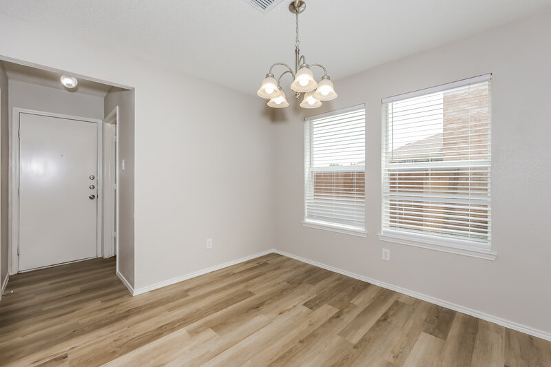4,130/Mo, 2628 Loch Wood Dr Lancaster, TX 75146 Dining Room View
