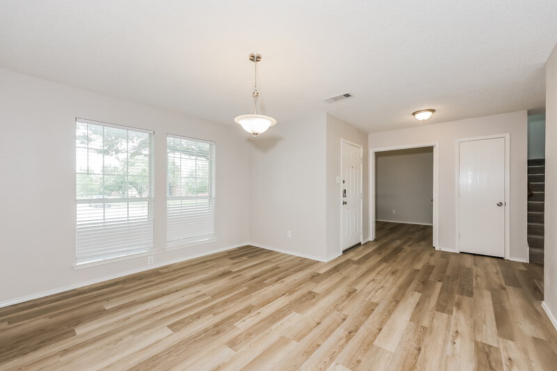 4,130/Mo, 2628 Loch Wood Dr Lancaster, TX 75146 Breakfast Nook View