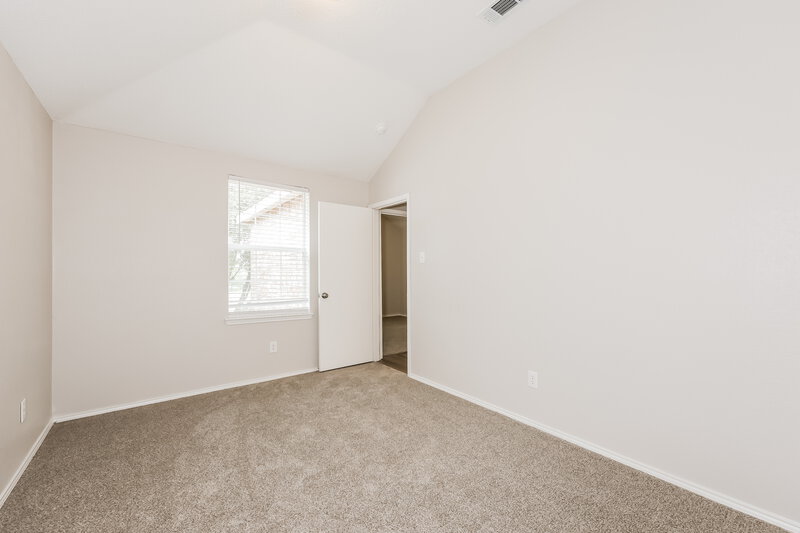 4,130/Mo, 2628 Loch Wood Dr Lancaster, TX 75146 Bedroom View 2