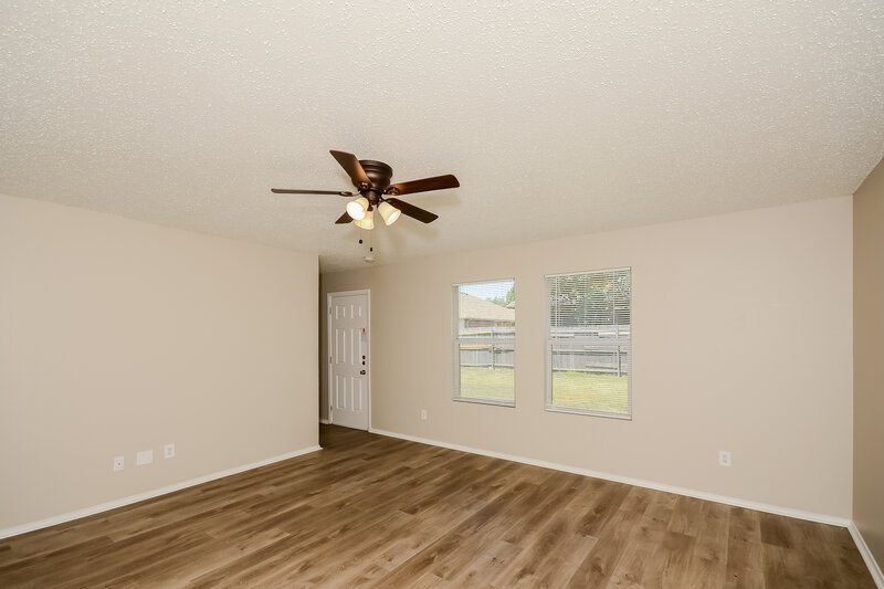 1,935/Mo, 2605 Margaret Ln Anna, TX 75409 Living Room View