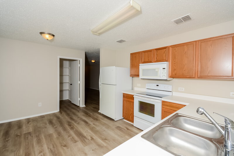1,935/Mo, 2605 Margaret Ln Anna, TX 75409 Kitchen View