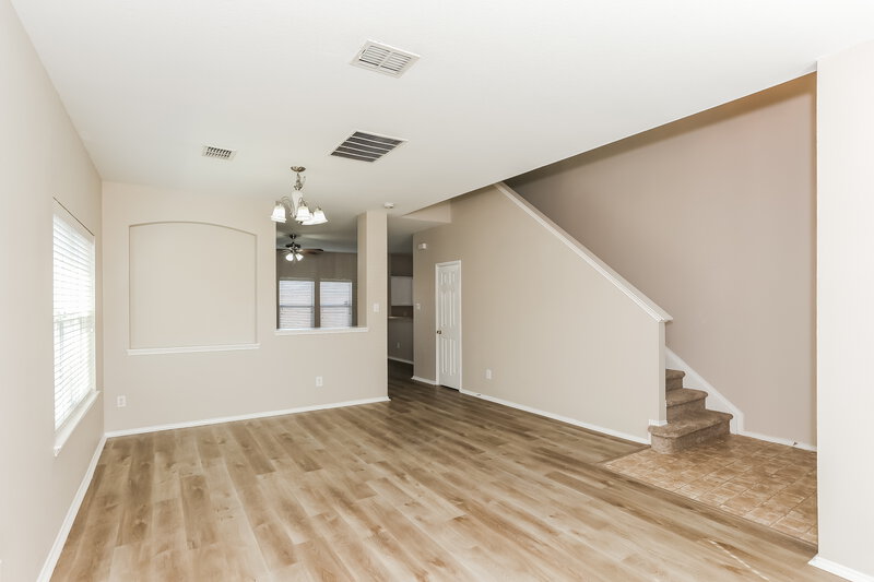 2,525/Mo, 6555 Portside Ridge Ln Dallas, TX 75249 Dining Room View 2