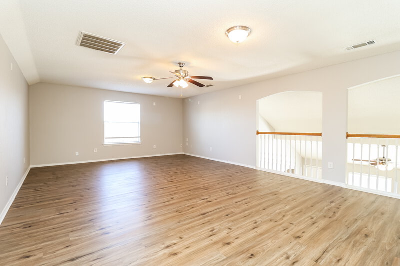 2,670/Mo, 1902 Salt Flats Trl Arlington, TX 76002 Loft View