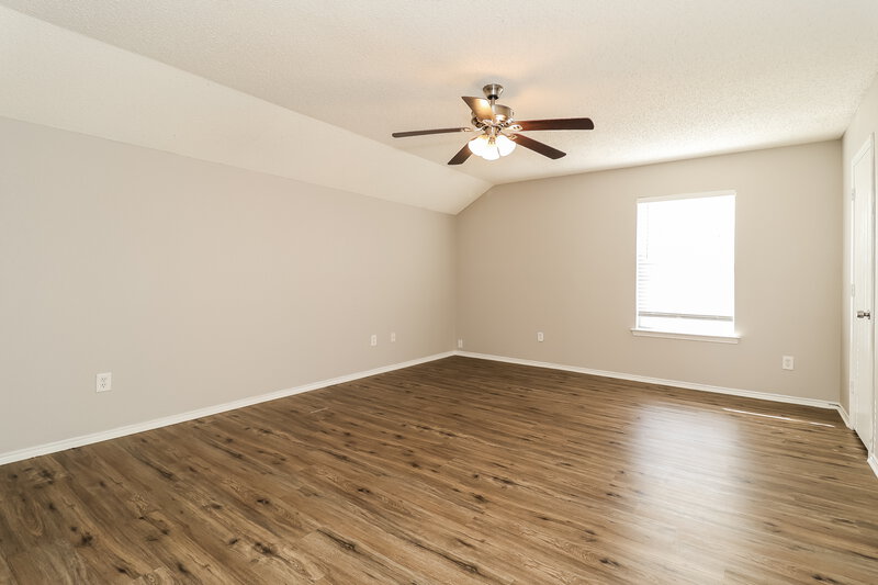 2,670/Mo, 1902 Salt Flats Trl Arlington, TX 76002 Bedroom View 3