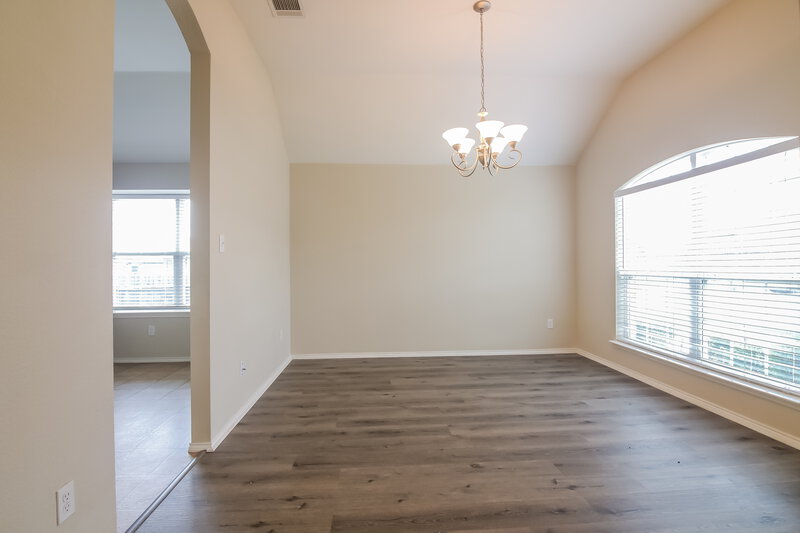 2,565/Mo, 5408 Creek Hill Ln Fort Worth, TX 76179 Dining Room View