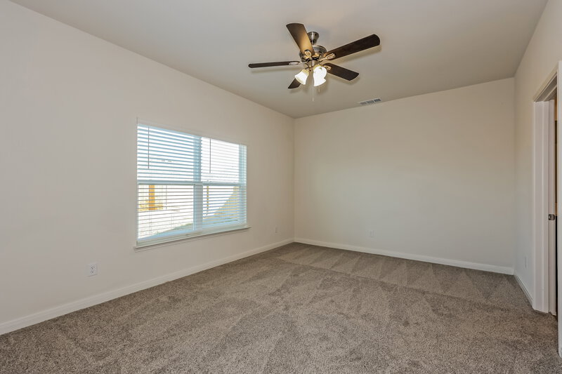 2,565/Mo, 1505 Alpine Dr Fort Worth, TX 76140 Main Bedroom View