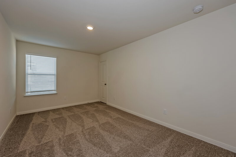 2,565/Mo, 1505 Alpine Dr Fort Worth, TX 76140 Bedroom View 3