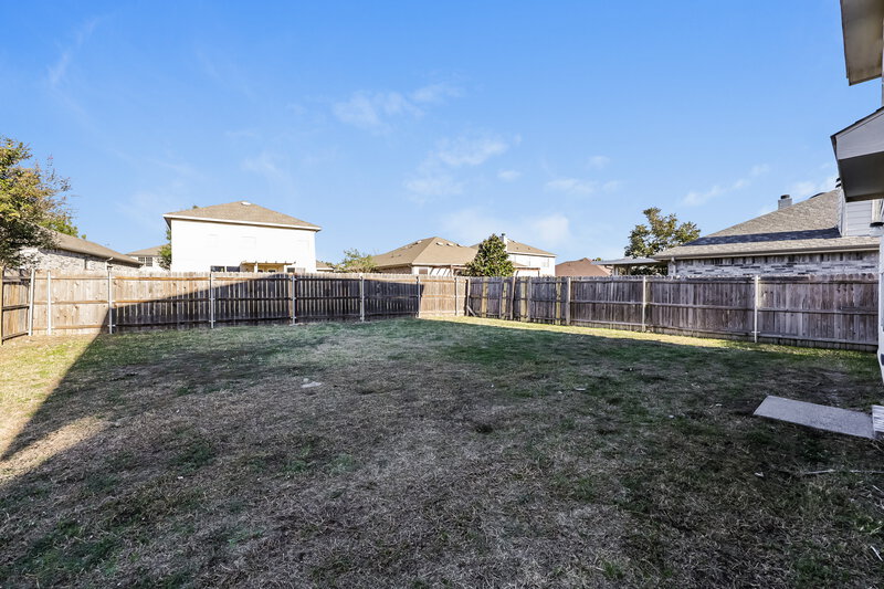 1,805/Mo, 8532 Shallow Creek Dr Fort Worth, TX 76179 Backyard View