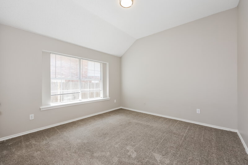 2,175/Mo, 7728 Blossom Dr Fort Worth, TX 76133 Bedroom View 2