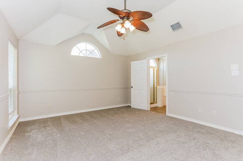 2,275/Mo, 1407 Oxford Dr Mansfield, TX 76063 Main Bedroom View