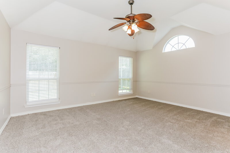 2,275/Mo, 1407 Oxford Dr Mansfield, TX 76063 Main Bedroom View 2