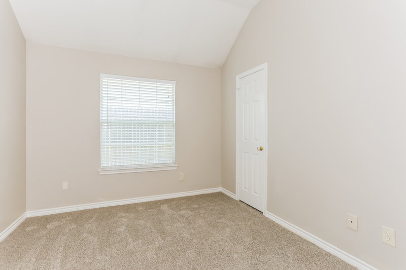 2,275/Mo, 1407 Oxford Dr Mansfield, TX 76063 Bedroom View 2