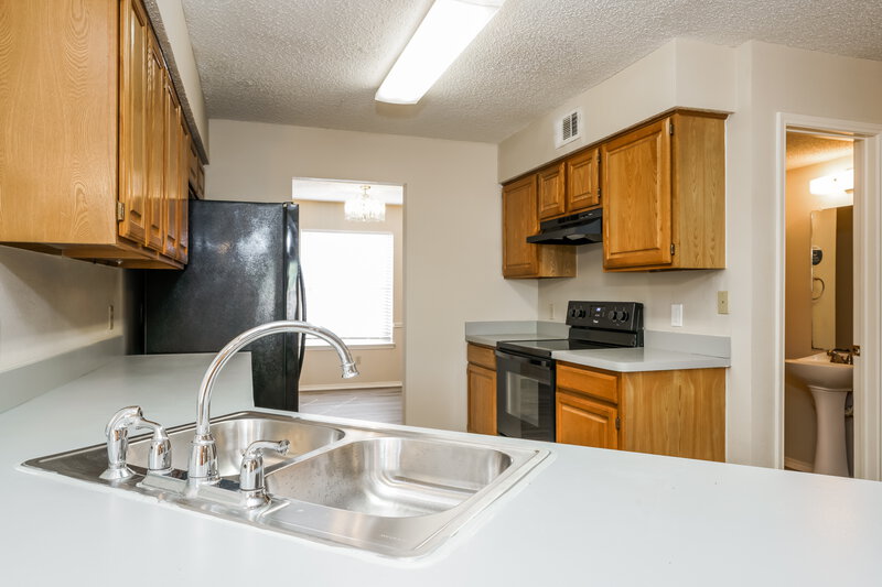 3,290/Mo, 7108 Brookdale Ct Watauga, TX 76148 Kitchen View 2