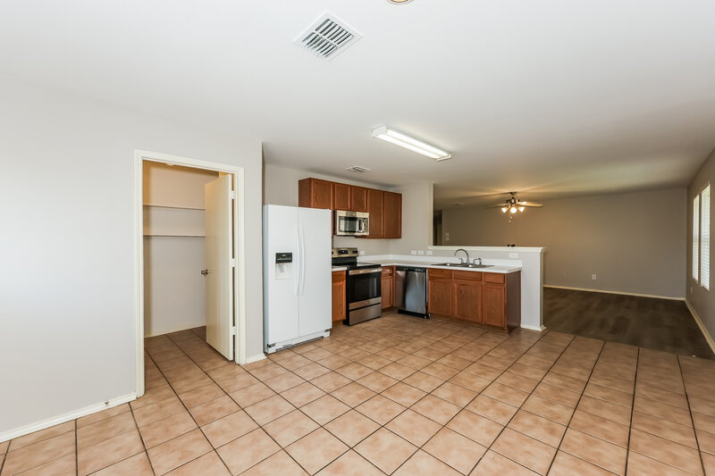 1,915/Mo, 1017 Maidenhair Ln Crowley, TX 76036 Dining Room View 2