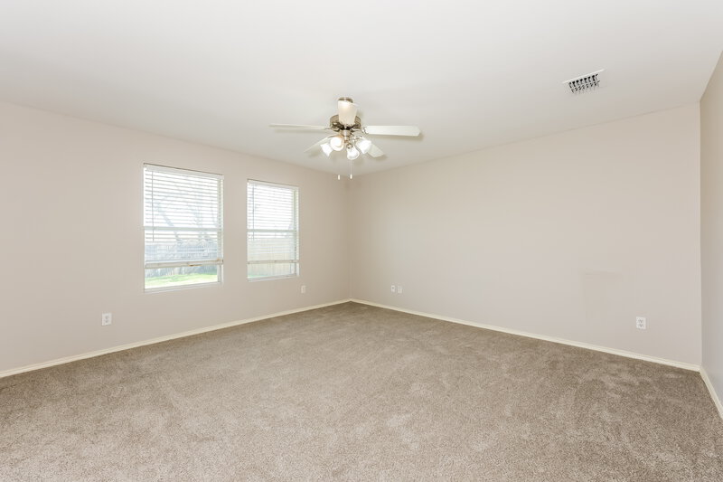 1,915/Mo, 1017 Maidenhair Ln Crowley, TX 76036 Main Bedroom View