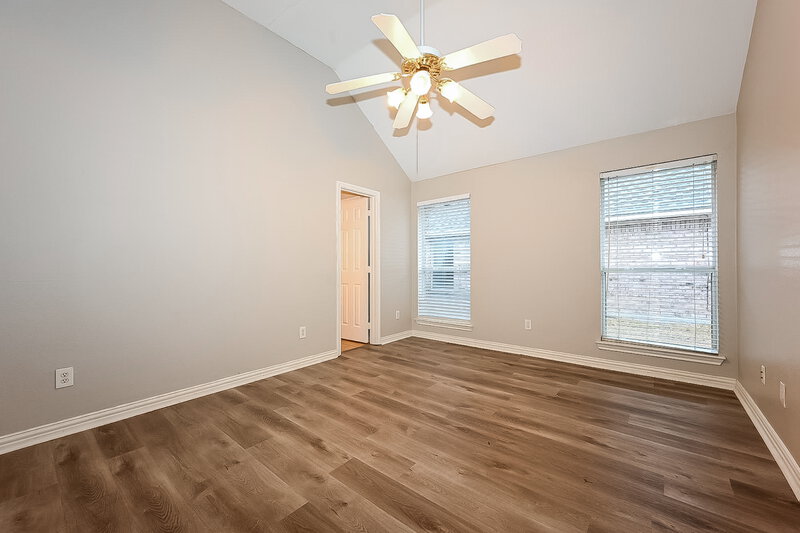 2,385/Mo, 2701 Hyacinth Dr Mesquite, TX 75181 Main Bedroom View 2