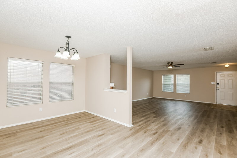 1,930/Mo, 4008 Golden Horn Ln Fort Worth, TX 76123 Dining Room View 2