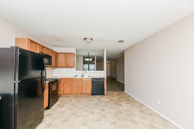 1,930/Mo, 4008 Golden Horn Ln Fort Worth, TX 76123 Kitchen View 3