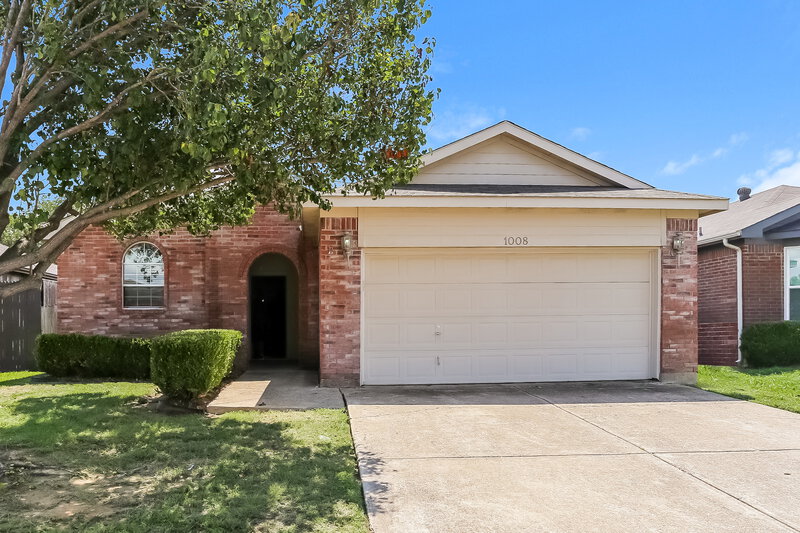 1,625/Mo, 1008 Buffalo Springs Dr Fort Worth, TX 76140 External View