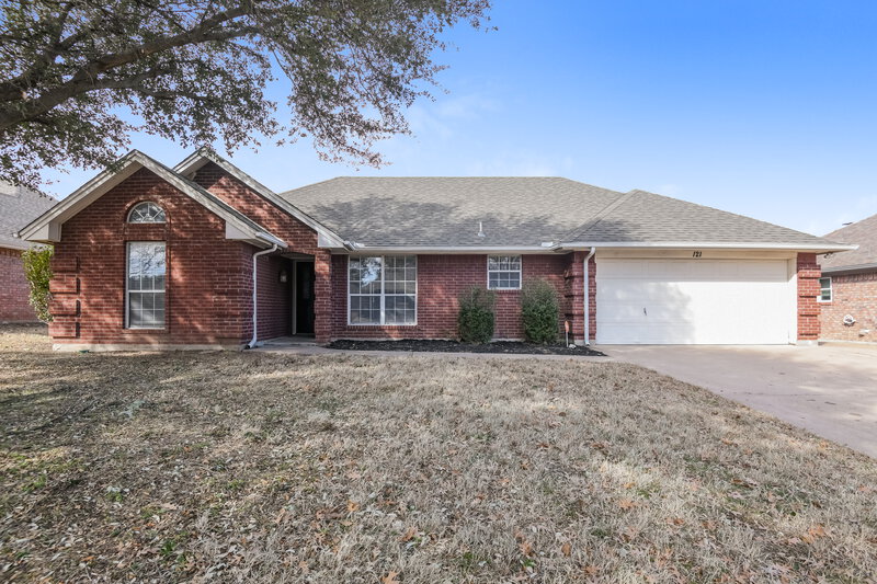 2,065/Mo, 121 Downwood Dr Burleson, TX 76028 External View