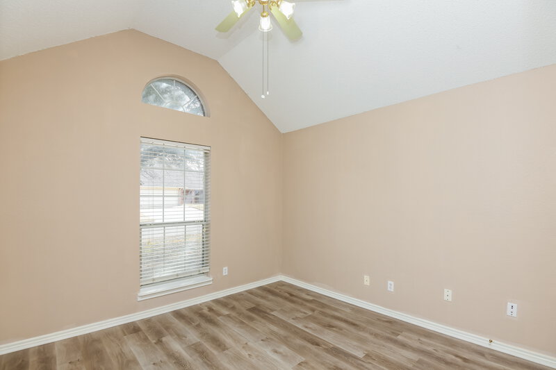 2,065/Mo, 121 Downwood Dr Burleson, TX 76028 Dining Room View