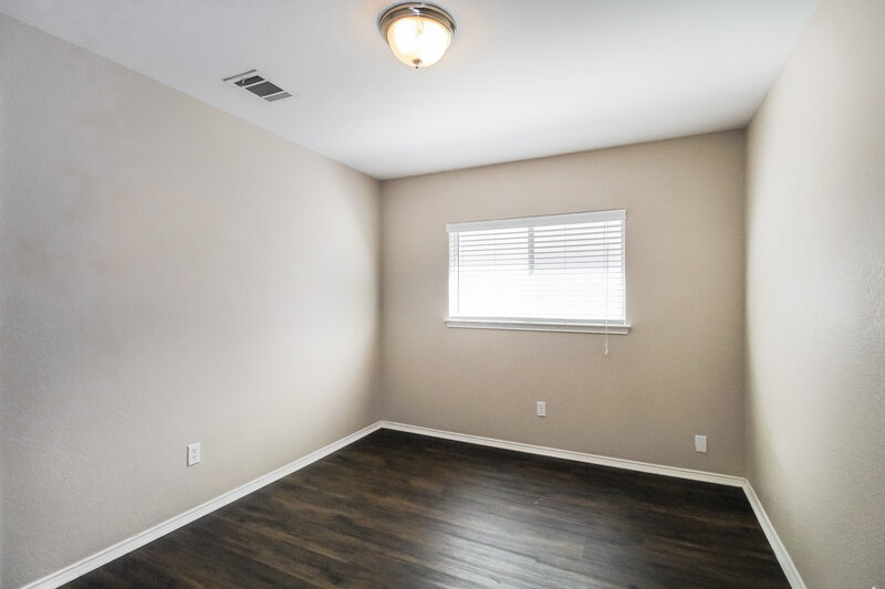 2,095/Mo, 348 Dakota Ridge Dr Fort Worth, TX 76134 Bedroom View 2