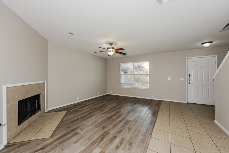 2,390/Mo, 8420 Ranch Hand Trl Fort Worth, TX 76131 Living Room View 2