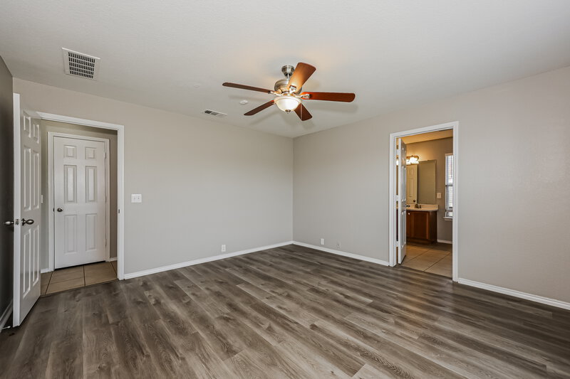 2,390/Mo, 8420 Ranch Hand Trl Fort Worth, TX 76131 Main Bedroom View 2
