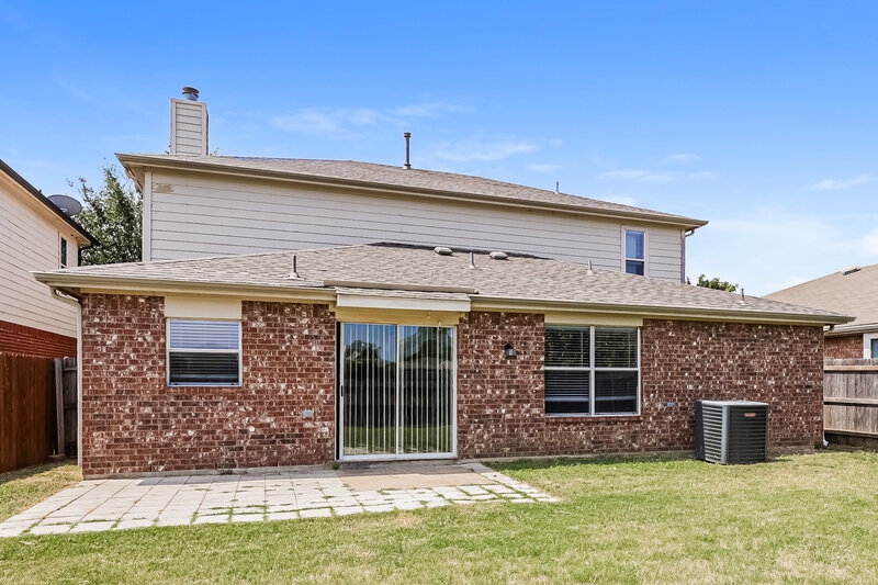 2,390/Mo, 8420 Ranch Hand Trl Fort Worth, TX 76131 Rear View