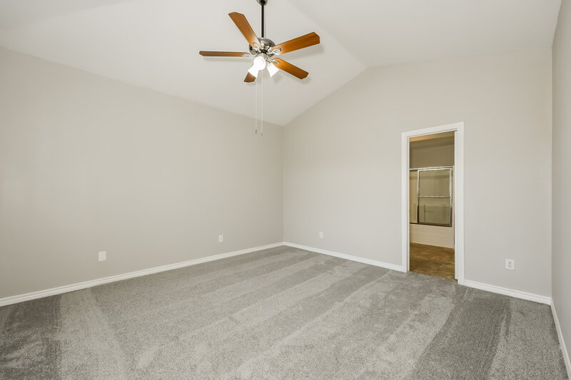 1,855/Mo, 9309 Rhoni Ct Fort Worth, TX 76140 Main Bedroom View