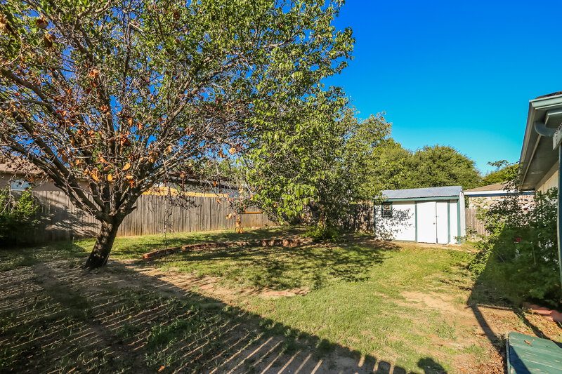 1,895/Mo, 10241 Maria Dr Fort Worth, TX 76108 Amenity View 3