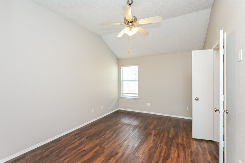 1,870/Mo, 4553 Wheatland Dr Fort Worth, TX 76179 Main Bedroom View