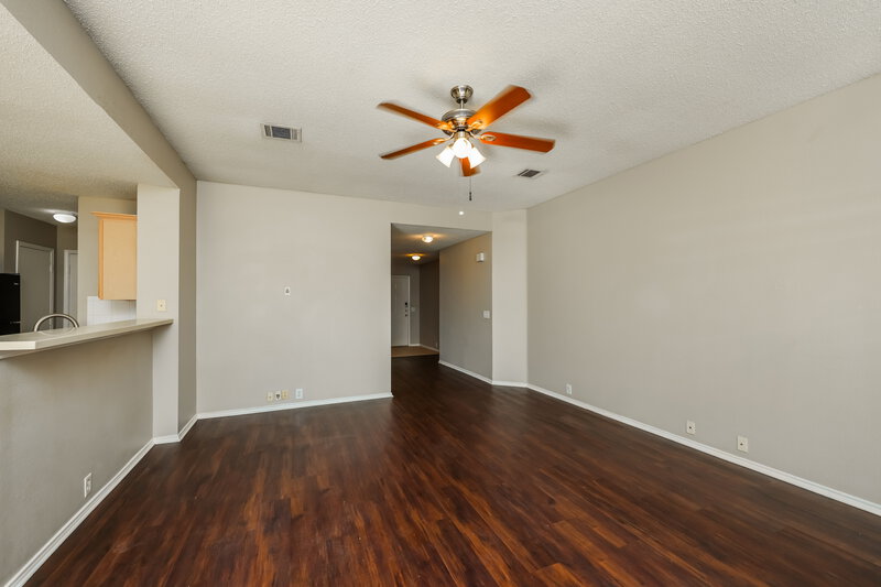 1,700/Mo, 3309 Teasbend Ct Denton, TX 76210 Living Room View