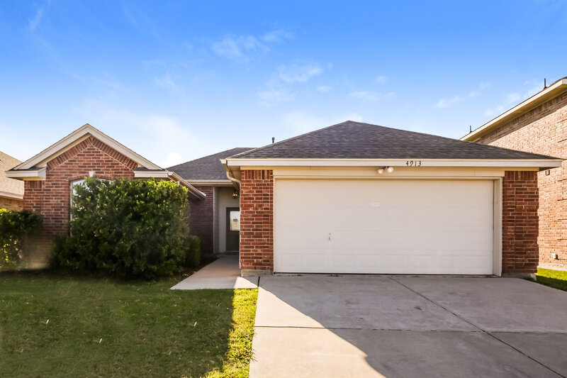 2,120/Mo, 4913 Caraway Dr Fort Worth, TX 76179 External View