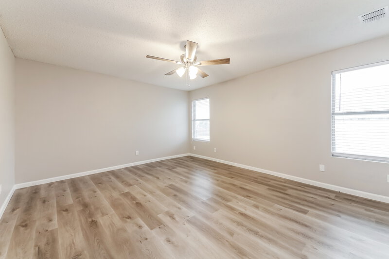 2,775/Mo, 625 Lowe Dr Cedar Hill, TX 75104 Main Bedroom View